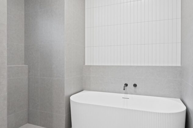 Glenelg North - Alternative