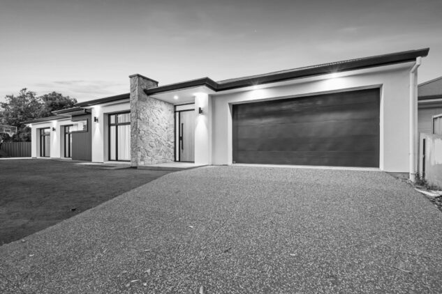 Glenelg North - Alternative