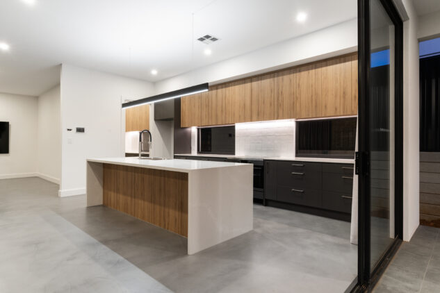 Woodforde - Alternative